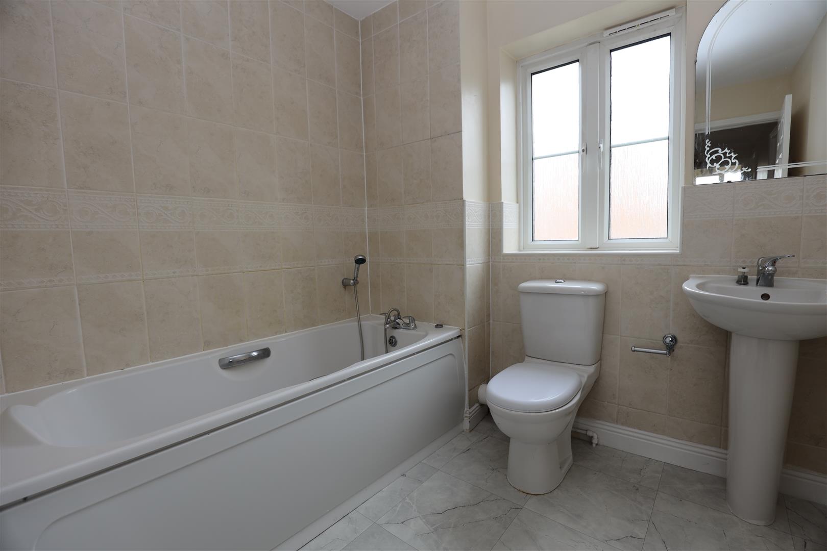 Llwyn Y Gog, Rhoose Point, Rhoose, Vale of Glamorgan, CF62 3LS